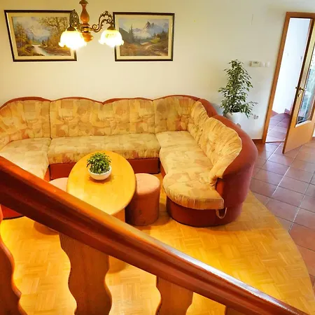 Apartment Pr' Pavleto