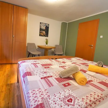 Apartment Pr' Pavleto